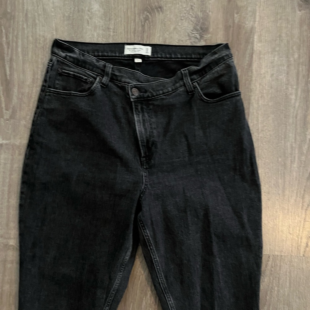 Abercrombie & Fitch Curve Love 90’s Slim Straight High Rise Criss Cross Waist - Picture 5 of 8